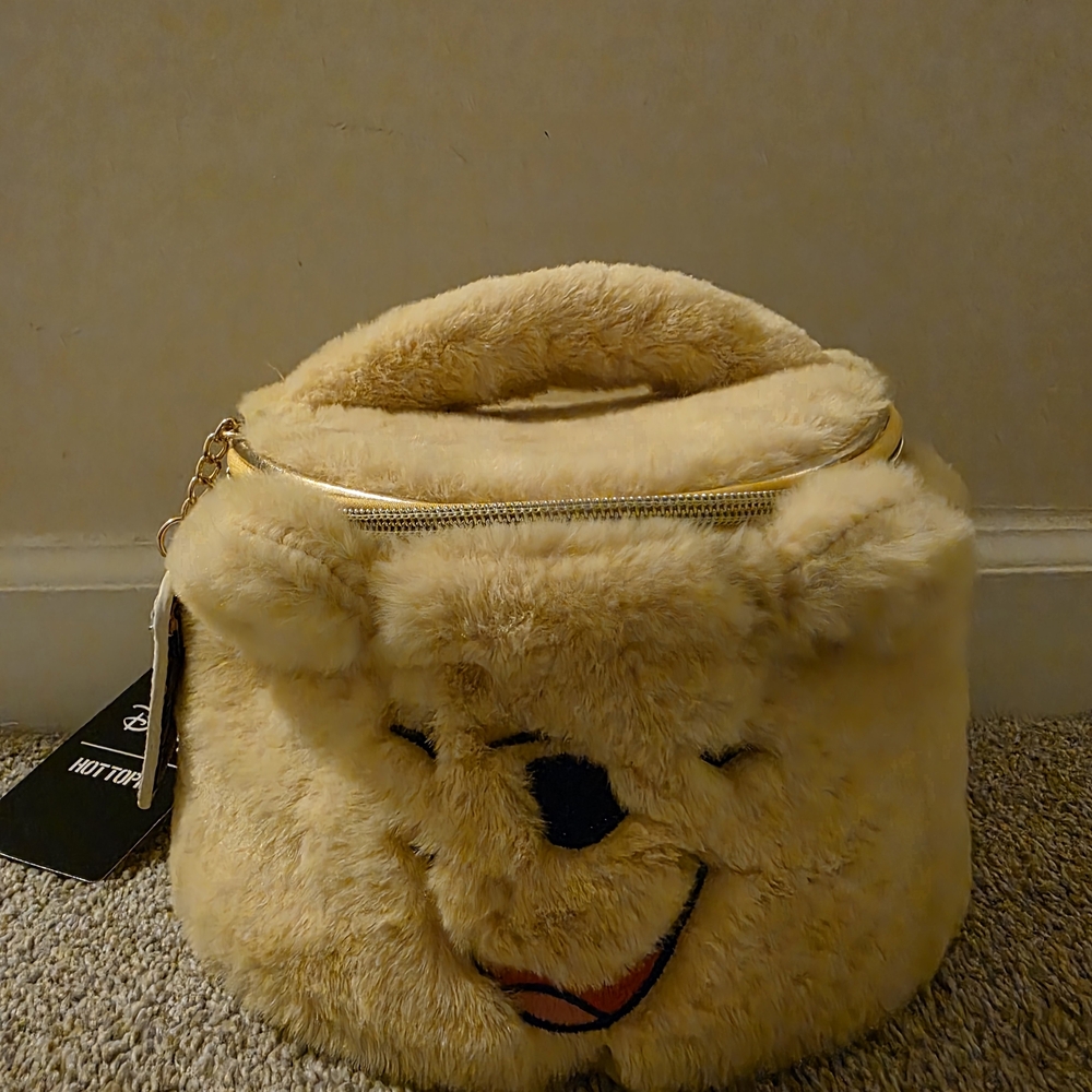 Winnie the Pooh Cosmetic Bag Very soft NWT